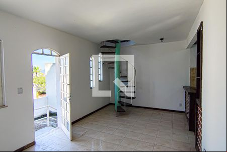 Sala de casa para alugar com 2 quartos, 105m² em Tanque, Rio de Janeiro