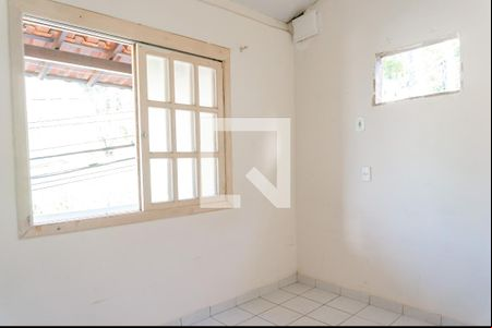 Quarto 2 de casa para alugar com 2 quartos, 70m² em Maria Paula, Niterói