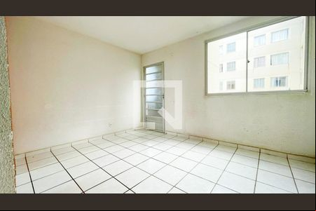 Sala de apartamento para alugar com 2 quartos, 45m² em Vista do Sol, Belo Horizonte