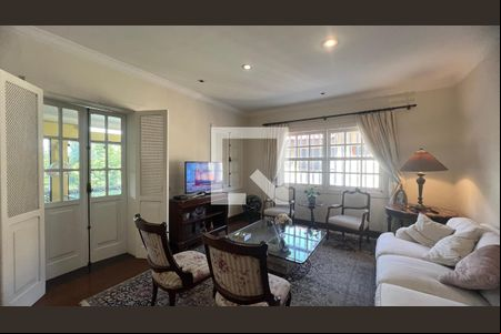 Sala de TV de casa à venda com 5 quartos, 500m² em Sumaré, São Paulo