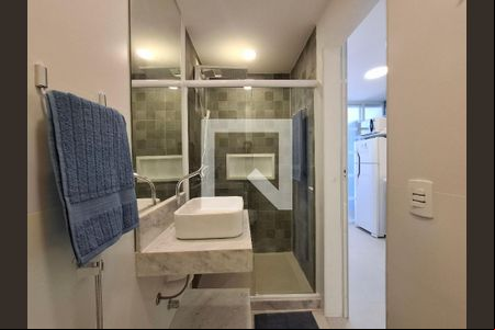Banheiro de apartamento para alugar com 1 quarto, 33m² em Centro, Rio de Janeiro