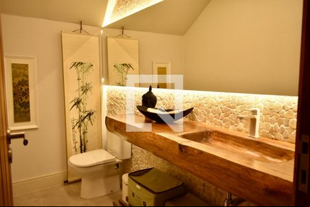 Lavabo de casa para alugar com 3 quartos, 290m² em Planalto Paulista, São Paulo