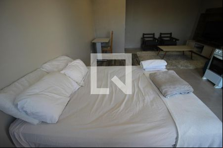 Quarto de kitnet/studio para alugar com 1 quarto, 40m² em Central Parque Sorocaba, Sorocaba