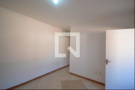 Sala de casa para alugar com 2 quartos, 70m² em Jardim Iguaçu, Nova Iguaçu