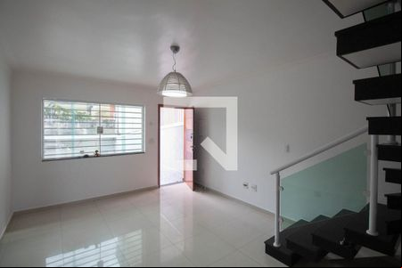 Sala de casa à venda com 3 quartos, 156m² em Vila Gustavo, São Paulo