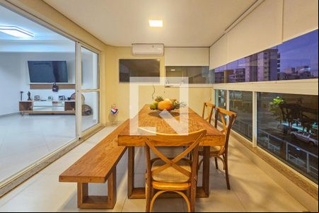 varanda de apartamento para alugar com 3 quartos, 118m² em Balneario Guarujá, Guarujá