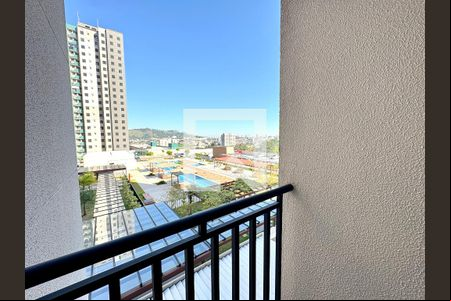 Sacada de apartamento à venda com 2 quartos, 53m² em Vila Progresso, Jundiaí