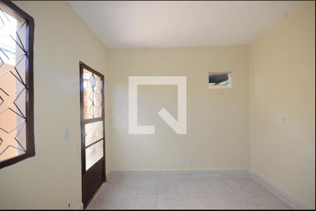 Sala/Quarto de kitnet/studio para alugar com 1 quarto, 24m² em Campo Grande, Rio de Janeiro