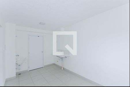 Sala de apartamento para alugar com 2 quartos, 33m² em Vila Maria, Guarulhos