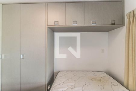 Suíte de apartamento para alugar com 1 quarto, 46m² em Jardim Armação, Salvador