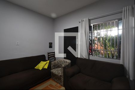 Sala de casa à venda com 3 quartos, 88m² em Vila Lucinda, Santo André