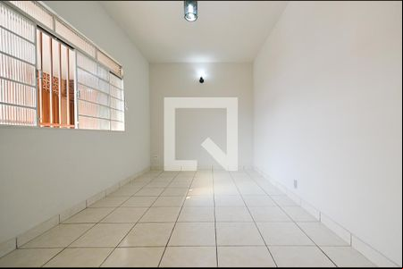 Sala de casa para alugar com 3 quartos, 170m² em Santa Ines, Belo Horizonte