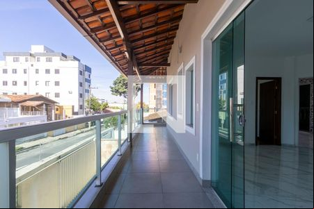 Varanda da Sala de casa para alugar com 3 quartos, 194m² em Planalto, Belo Horizonte