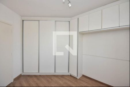 Quarto 1 de apartamento à venda com 2 quartos, 52m² em Jardim Henriqueta, Taboão da Serra