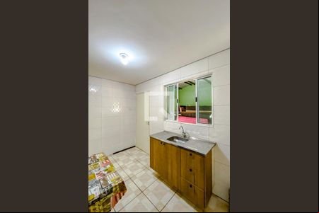 Cozinha de casa para alugar com 1 quarto, 25m² em Brás, São Paulo