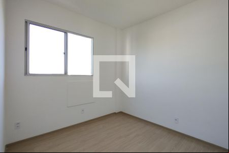 Quarto 1 de apartamento para alugar com 2 quartos, 48m² em Taquara, Rio de Janeiro