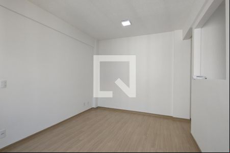Sala de apartamento para alugar com 2 quartos, 48m² em Taquara, Rio de Janeiro