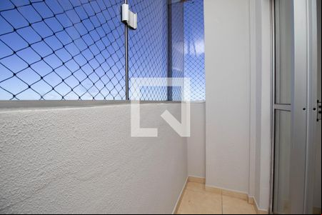 Sacada de apartamento para alugar com 3 quartos, 90m² em Qn 502, Brasília