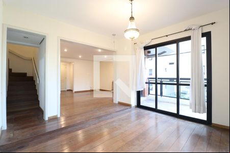 Detalhe Sala de apartamento para alugar com 4 quartos, 173m² em Pompeia, São Paulo