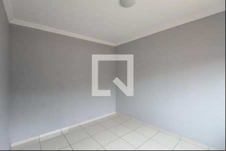 Quarto de casa à venda com 2 quartos, 85m² em Santa Terezinha, Belo Horizonte