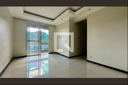 Sala  de apartamento para alugar com 3 quartos, 85m² em Cinquentenario, Belo Horizonte