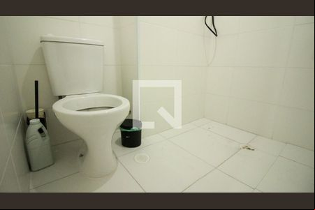 Banheiro de kitnet/studio à venda com 0 quarto, 27m² em Vila Independencia, São Paulo
