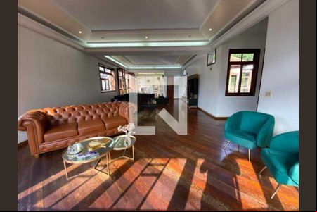 Casa à venda com 4 quartos, 765m² em Jardim Guanabara, Rio de Janeiro