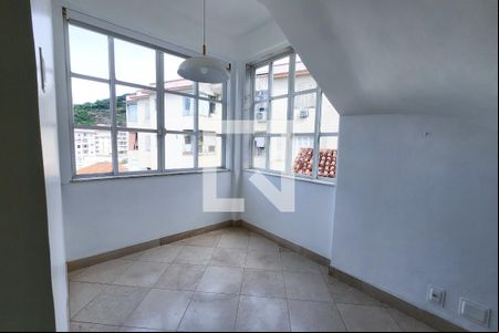 Sala 2 de casa para alugar com 4 quartos, 230m² em Laranjeiras, Rio de Janeiro