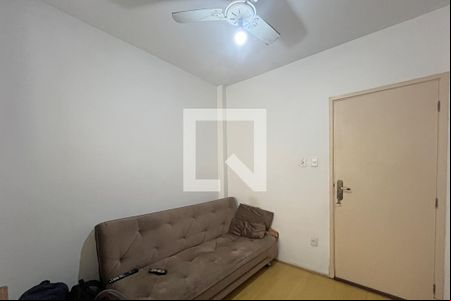 Sala de apartamento para alugar com 1 quarto, 50m² em Gonzaga, Santos