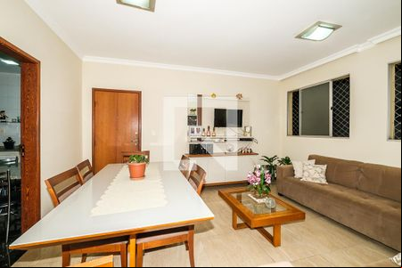 Sala de apartamento à venda com 3 quartos, 83m² em Fernão Dias, Belo Horizonte