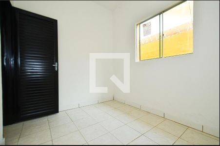 Sala de kitnet/studio para alugar com 2 quartos, 50m² em Cachoeirinha, Belo Horizonte