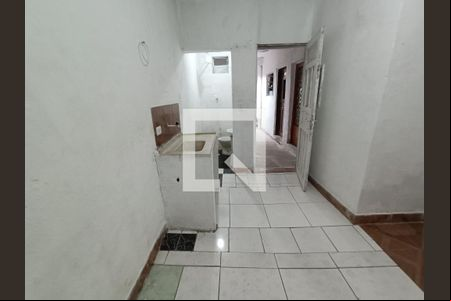 Quarto/Cozinha de casa para alugar com 1 quarto, 22m² em Jardim Margarida, Embu das Artes