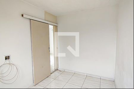 Quarto 2 de apartamento para alugar com 2 quartos, 52m² em Taquara, Rio de Janeiro
