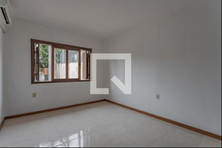 Suíte 1 de casa à venda com 6 quartos, 308m² em Jardim Itu, Porto Alegre