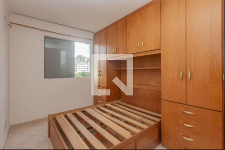 Quarto 1 de apartamento à venda com 2 quartos, 64m² em Parque Bristol, São Paulo