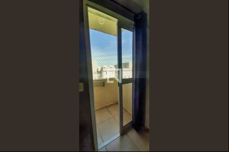 Varanda de apartamento à venda com 2 quartos, 55m² em Metalúrgicos, Osasco