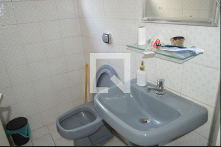 Lavabo de casa para alugar com 3 quartos, 200m² em Vila Mariana, São Paulo