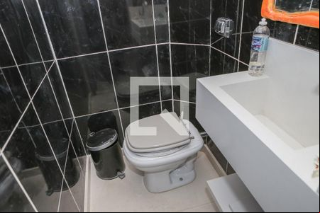 Lavabo de casa para alugar com 2 quartos, 90m² em Vila Romana, São Paulo