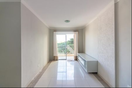 Sala  de apartamento à venda com 3 quartos, 72m² em Vila Osasco, Osasco