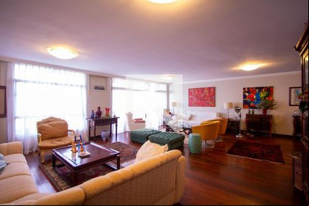 Sala de apartamento para alugar com 4 quartos, 270m² em Ingá, Niterói
