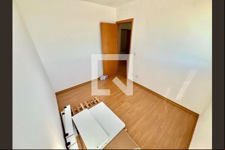 Quarto 2 de apartamento para alugar com 2 quartos, 44m² em Juliana, Belo Horizonte