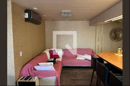 Apartamento à venda com 2 quartos, 78m² em Jardim Tupanci, Barueri