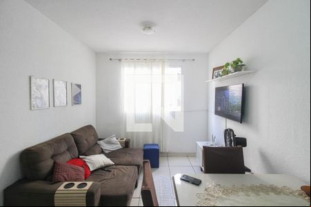 Sala de apartamento para alugar com 2 quartos, 45m² em Cerâmica, Nova Iguaçu