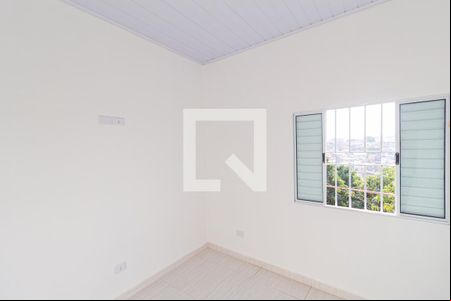 Quarto 1 de casa para alugar com 2 quartos, 70m² em  Vila Santo Antônio, Carapicuíba