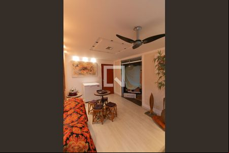 Sala de apartamento para alugar com 2 quartos, 65m² em Liberdade, Belo Horizonte