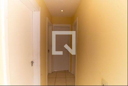 Corredor  de apartamento à venda com 3 quartos, 70m² em Maceio, Niterói
