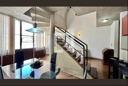 Sala de apartamento à venda com 2 quartos, 111m² em Funcionários, Belo Horizonte