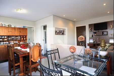 Sala de apartamento para alugar com 3 quartos, 79m² em Sagrada Família, Belo Horizonte