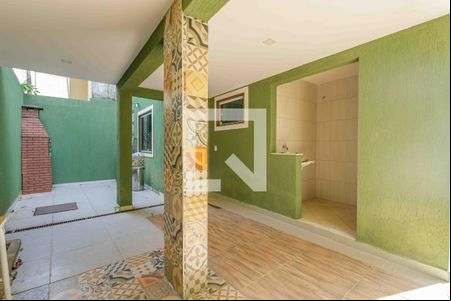 Área Externa de casa de condomínio para alugar com 4 quartos, 200m² em Vargem Pequena, Rio de Janeiro