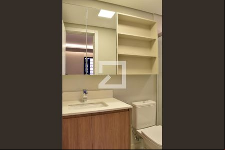 Banheiro da Suíte 1 de apartamento para alugar com 3 quartos, 164m² em Bigorrilho, Curitiba